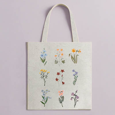 Tote Nine Botanical Blooms